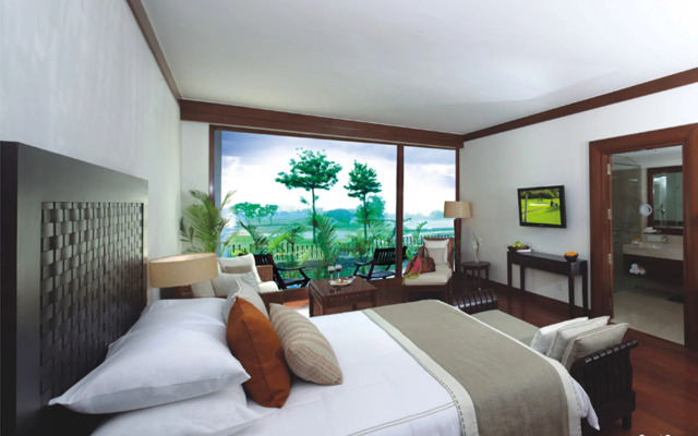Jaypee Greens Golf & Spa Resort