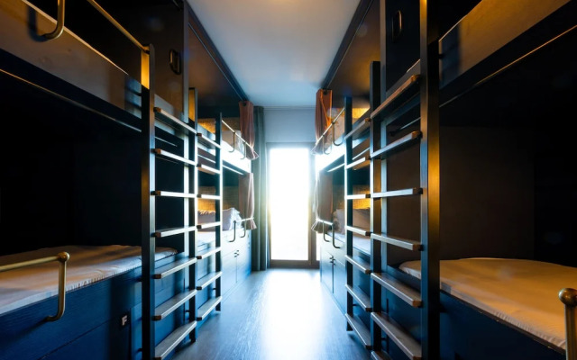 The People - Paris Nation - Hostel