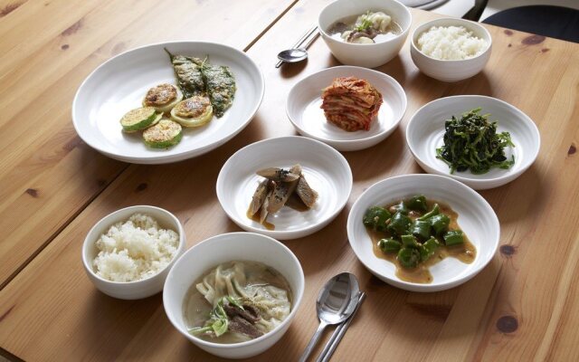 Go Woon Dang Hanok Guest House