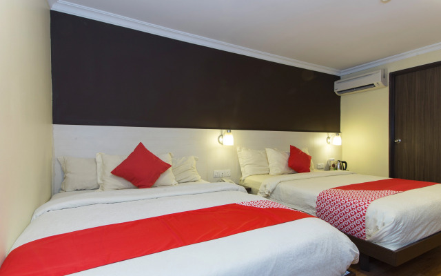 OYO 431 Hotel De Grand Orchard