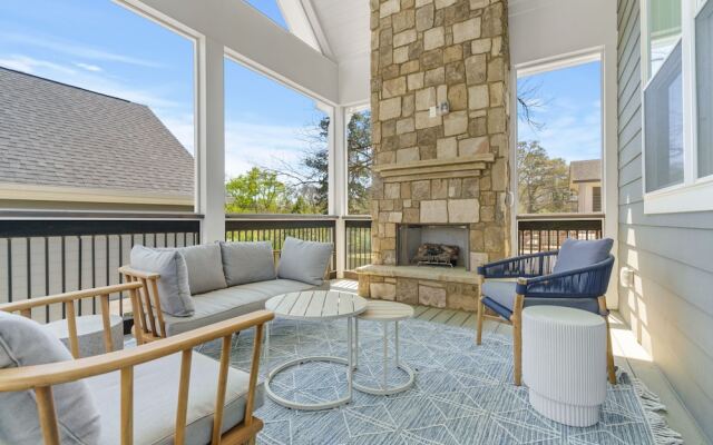 East Lake Home