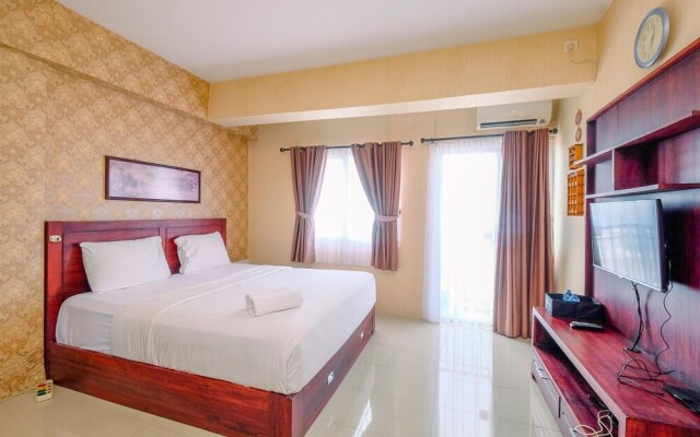 Comfy Studio At Park View Condominium Apartment