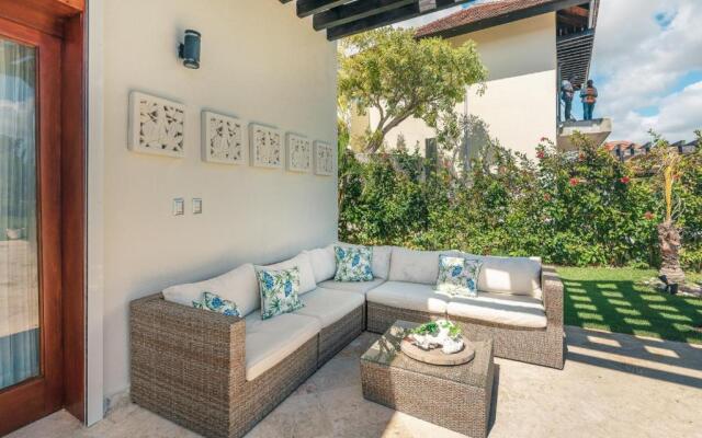 3BR Villa at Green Village AC1