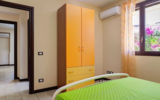 Inviting Holiday Home in Ragusa With Patio and Garden
