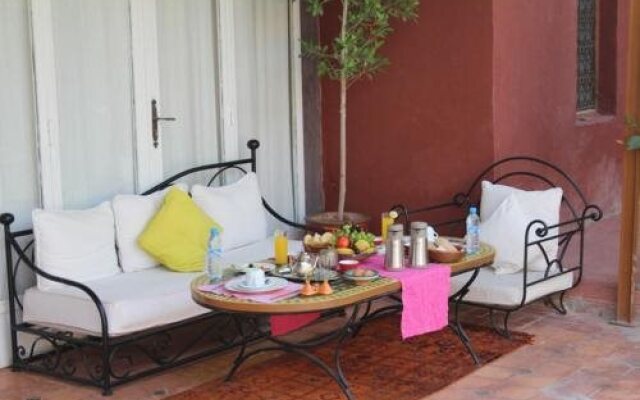 Palm Auberge