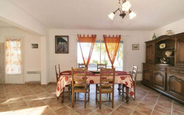 Pastoral Holiday Home With Terrace, Garden, Barbecue, Garage