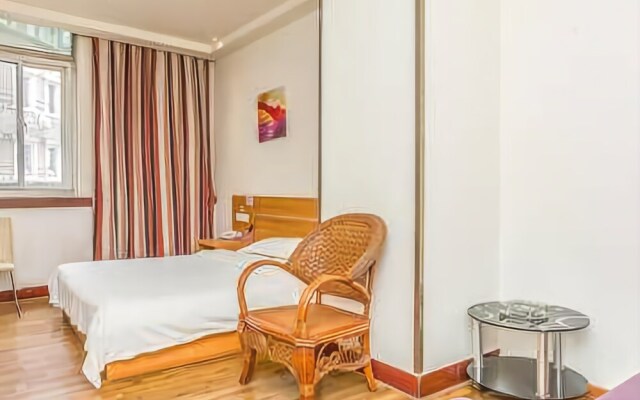 Jinan Runguo Fashion Hotel