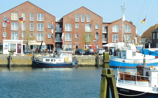 Apartment in Orth by the Yachting Port
