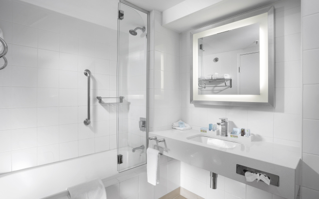 Amora Hotel Brisbane
