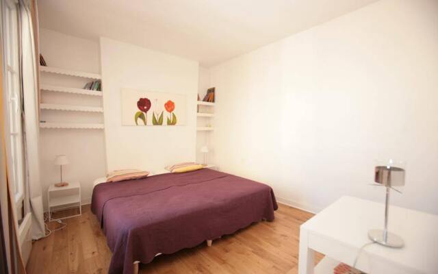 Sunny Saint Germain 1 Bdrm (158)