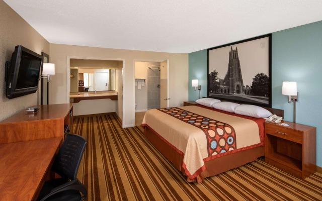 Super 8 by Wyndham Burlington NC