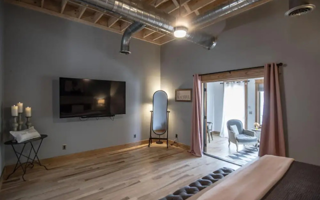 Rooftop on Main Street Downtown Mcminnville