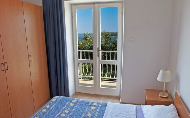 Vila Ivanino