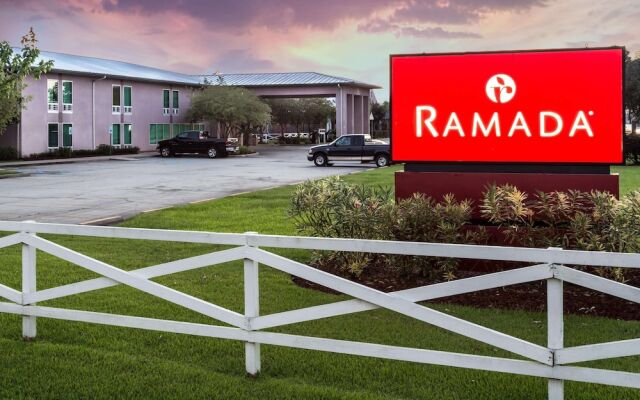 Ramada Luling