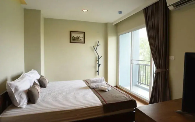 Home Inn Hotel