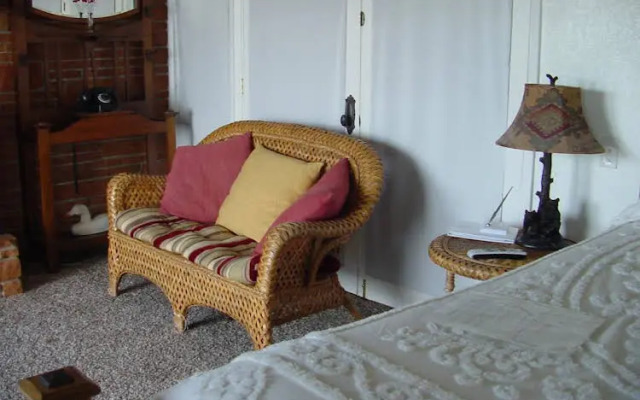 Vulture's View Bed and Breakfast
