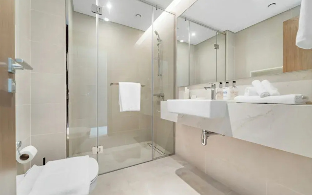 2BR M Room CF7 B Near Jumeirah Beaches