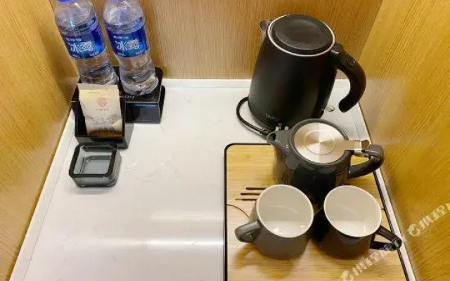 Homeinn Selected Hotel (Changzhou Universal Dinosaur Park Wanda Plaza)
