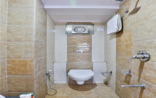 OYO 6139 Hotel Dwarka Residency