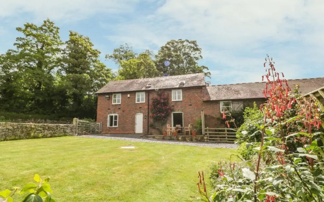 Bryn Howell Stables