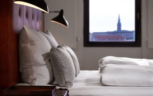 71 Nyhavn Hotel