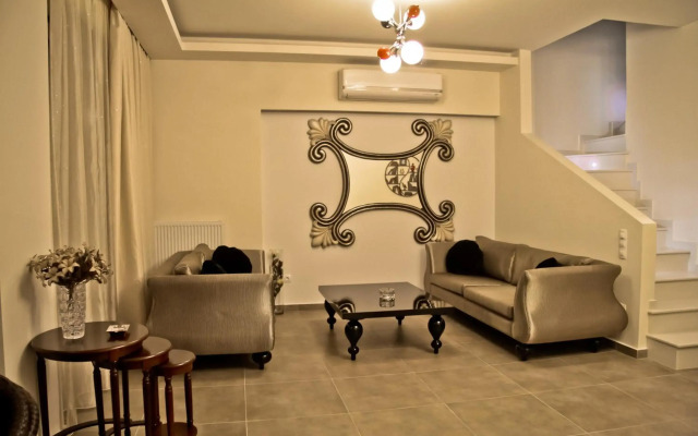 Beach Front Villa Peri