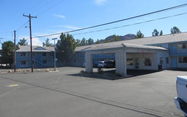 Exchange Club Motel