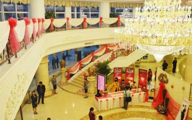 Luoding International Hotel