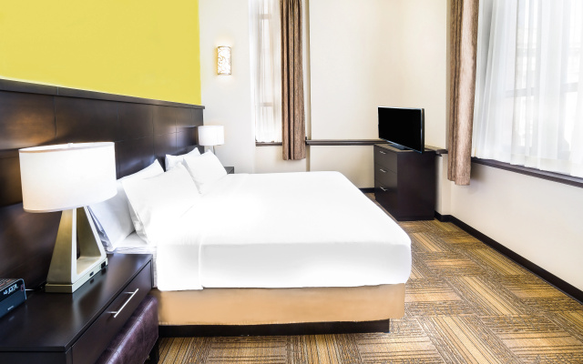 Staybridge Suites Baltimore - Inner Harbor by IHG
