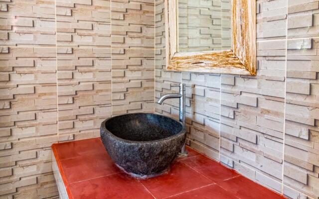 Dicky Guest House Batu Bolong