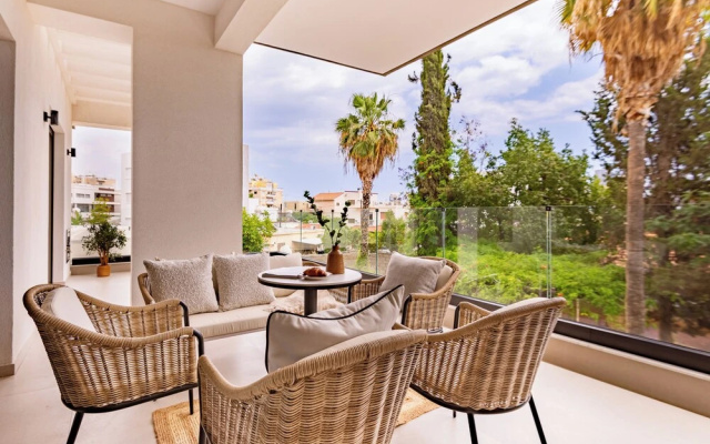 Sanders Breeze Limassol