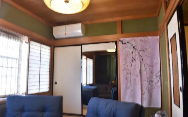 Guest House Don S Home – Guest Rooms – Takayama