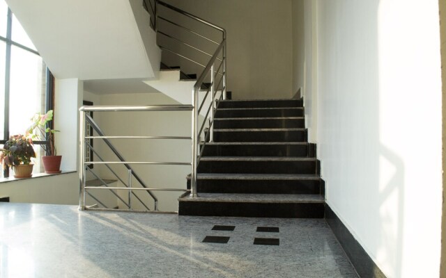 OYO Rooms Link Road