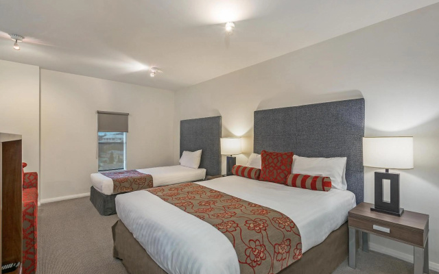 Mantra One Sandy Bay Road – Guest Rooms – Hobart