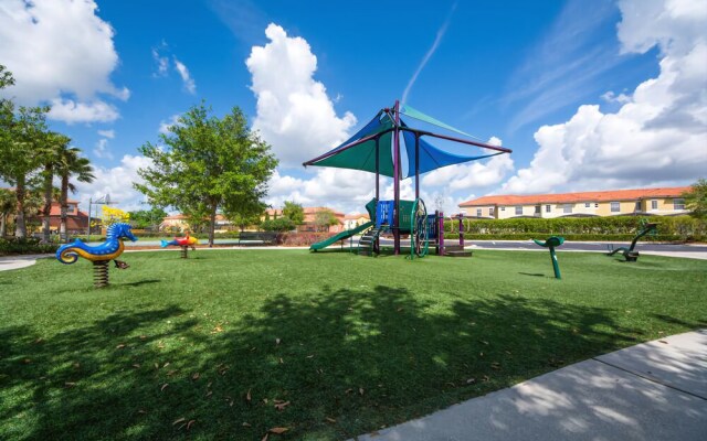 #06 Large Townhouse w/Private Pool - Four Bedroom