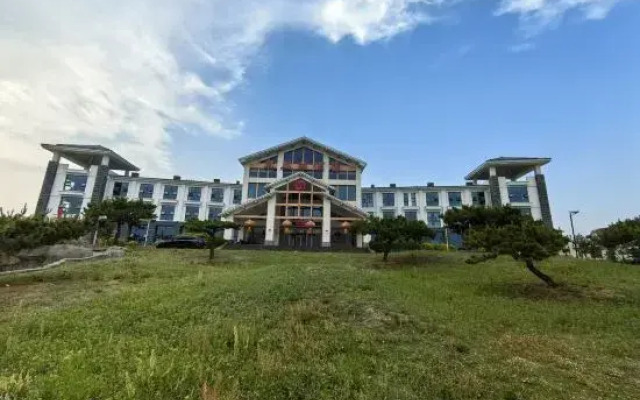 Fenghuangtai Holiday Hotel Junan Lingang Development Zone