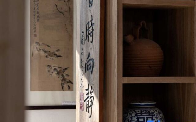 Rixie Linxi Guesthouse