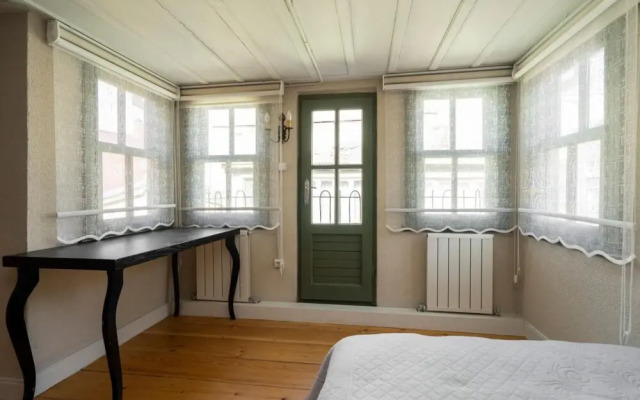 Nice Apartment Near Golden Horn