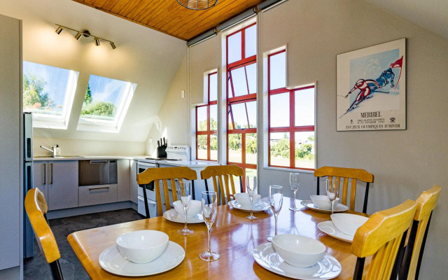The Gingerbread House with Spa - Ohakune Holiday Home