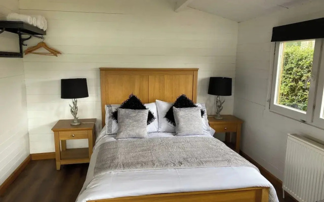 Lochside-1bed-pet Friendly-amazing Views