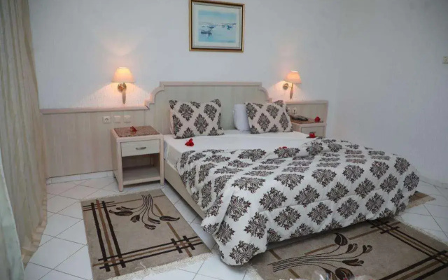 Hotel Royal Jinene