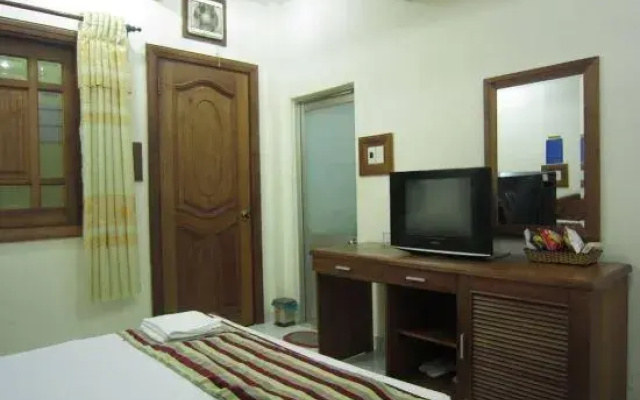 Lam Ngoc Hotel