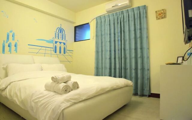 Love Fenjia Colorful Hotel