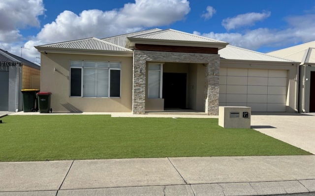 Wellard Family Accommodation — 4-star hotel in East Fremantle