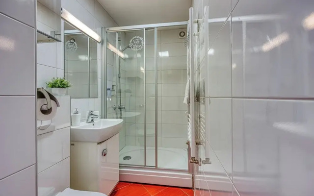 New Cozy Penthouse With Panoramic View