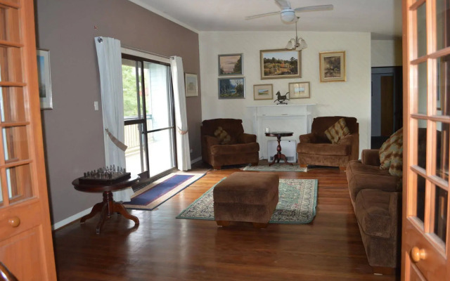 Glen Aplin Gardens B&B