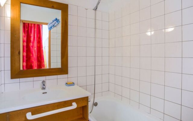 Rond Point des Pistes 34571