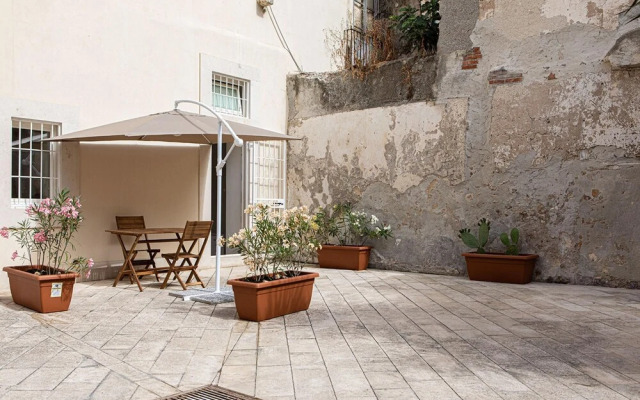 Studio Dione 130 by Wonderful Italy