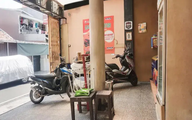 Spot On 91754 Wisma Tiqita Syariah