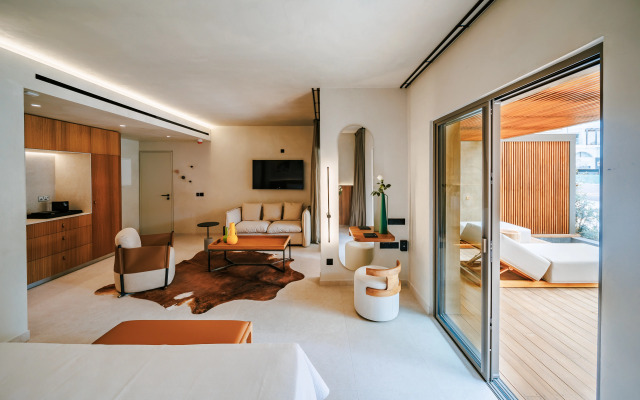 M Boutique Hotel - Designed for Adults
